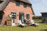 Appartement-Vermietung Bals - Homely House - Am Dorfteich 17a | Sylt | Wenningstedt, Reetdachhaus für 6 Personen mit 4 Schlafzimmer, 2 Badezimmer, Gäste WC, ca. 140 m2, Grundstück ca. 0 m2 - Bild-42
