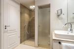 Appartement-Vermietung Bals - Sylter Quartier - SyltZeit - Hoyerweg 10e | Haus 3.1 | Sylt | Westerland, Hausteil für 7 Personen mit 4 Schlafzimmer, 3 Badezimmer, Gäste WC, ca. 137 m2, Garage, Grundstück ca. 370 m2 - Bild-29