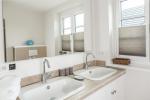 Appartement-Vermietung Bals -  - Friesische Straße 49f | Sylt | Westerland, Doppelhaushälfte für 5 Personen mit 3 Schlafzimmer, 2 Badezimmer, Gäste WC, ca. 137 m2, Grundstück ca. 0 m2 - Bild-19