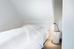 Appartement-Vermietung Bals -  - Friesische Straße 49f | Sylt | Westerland, Doppelhaushälfte für 5 Personen mit 3 Schlafzimmer, 2 Badezimmer, Gäste WC, ca. 137 m2, Grundstück ca. 0 m2 - Bild-28