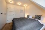 Appartement-Vermietung Bals - Leftsplaats - Henningstraße 8a | Sylt | Westerland, Doppelhaushälfte für 4 Personen mit 2 Schlafzimmer, 2 Badezimmer, Gäste WC, ca. 92 m2, Grundstück ca. 0 m2 - Bild-28