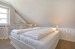 Appartement-Vermietung Bals - Haus Atlantik - Strandstraße 17 | Wohnung 26 | Sylt | Wenningstedt, 3-Zimmer-OG-Wohnung  | Maisonette für 4 Personen mit 2 Schlafzimmer, 2 Badezimmer, ca. 78 m2, Grundstück ca. 0 m2 - Bild-17