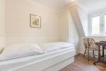 Appartement-Vermietung Bals -  - Haderslebener Straße 48 | Sylt | Westerland, Doppelhaushälfte für 5 Personen mit 3 Schlafzimmer, 2 Badezimmer, Gäste WC, ca. 120 m2, Grundstück ca. 0 m2 - Bild-23