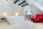 Appartement-Vermietung Bals - Kliffside - Am Kliff 27 | Sylt | Keitum, Freistehendes Reetdachhaus für 9 Personen mit 5 Schlafzimmer, 4 Badezimmer, Gäste WC, ca. 300 m2, Grundstück ca. 0 m2 - Bild-22