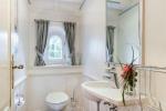 Appartement-Vermietung Bals - Kliffside - Am Kliff 27 | Sylt | Keitum, Freistehendes Reetdachhaus für 9 Personen mit 5 Schlafzimmer, 4 Badezimmer, Gäste WC, ca. 300 m2, Grundstück ca. 0 m2 - Bild-48
