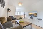 Appartement-Vermietung Bals - Friesenhaus Erika - Westerhörn 6 | Wohnung 1 | Sylt | Keitum, 2-Zimmer-OG-Wohnung unter Reet für 2 Personen mit 1 Schlafzimmer, 1 Badezimmer, ca. 45 m2, Grundstück ca. 0 m2 - Bild-1