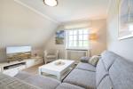 Appartement-Vermietung Bals - Landhaus Süderhof - Keitumer Süderstraße 6 | Wohnung 20 | Sylt | Keitum, 3-Zimmer-OG-Wohnung unter Reet  | Maisonette für 4 Personen mit 2 Schlafzimmer, 1 Badezimmer, ca. 75 m2, Grundstück ca. 0 m2 - Bild-2