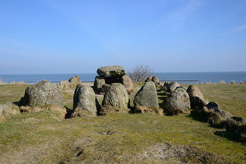 Absatz 08 Huehnegrab 02 - &Uuml;ber Sylt